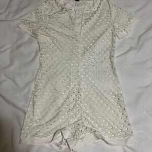 White SHEIN romper. Brand new. No tag. Size L.